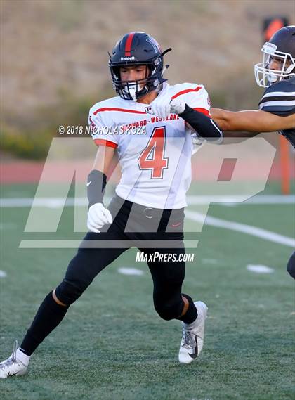 Thumbnail 3 in Harvard-Westlake vs. Crespi photogallery.
