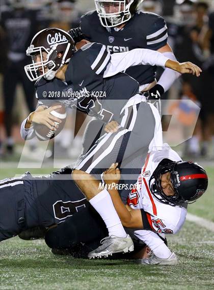 Thumbnail 3 in Harvard-Westlake vs. Crespi photogallery.
