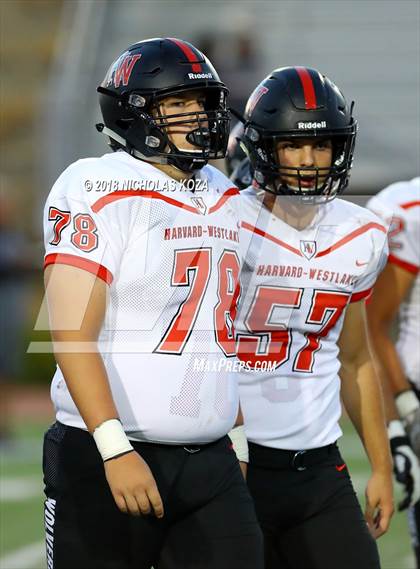 Thumbnail 3 in Harvard-Westlake vs. Crespi photogallery.