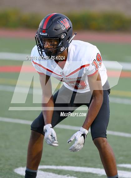 Thumbnail 2 in Harvard-Westlake vs. Crespi photogallery.