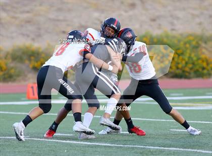 Thumbnail 2 in Harvard-Westlake vs. Crespi photogallery.
