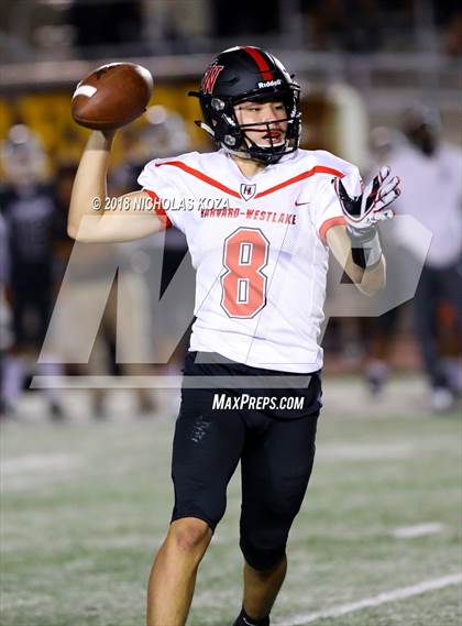 Thumbnail 2 in Harvard-Westlake vs. Crespi photogallery.