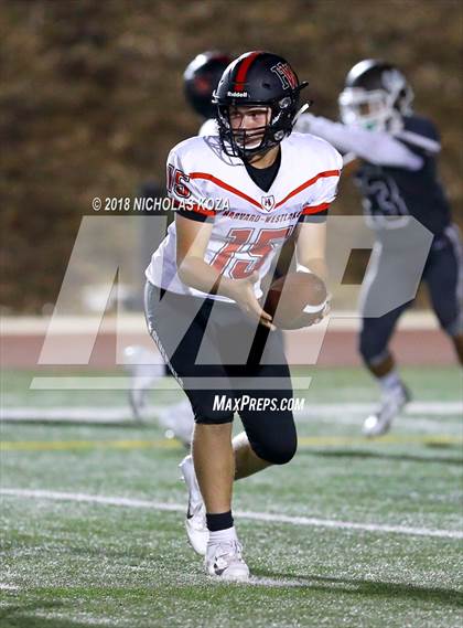 Thumbnail 1 in Harvard-Westlake vs. Crespi photogallery.