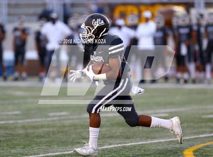 Thumbnail 2 in Harvard-Westlake vs. Crespi photogallery.