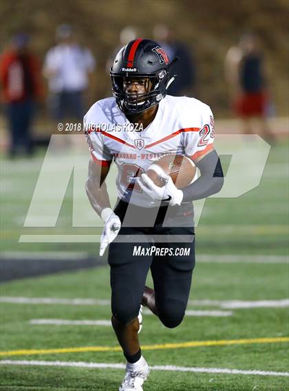 Thumbnail 3 in Harvard-Westlake vs. Crespi photogallery.