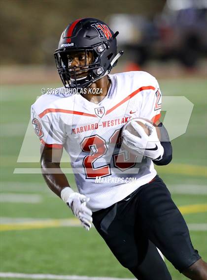 Thumbnail 3 in Harvard-Westlake vs. Crespi photogallery.