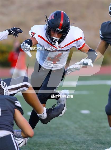 Thumbnail 3 in Harvard-Westlake vs. Crespi photogallery.