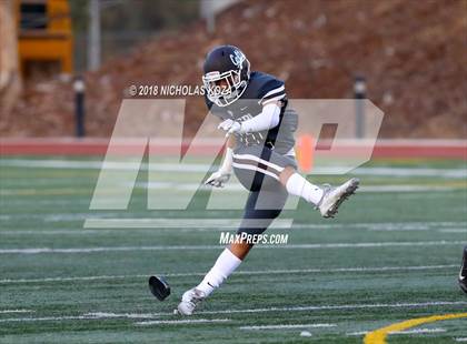 Thumbnail 2 in Harvard-Westlake vs. Crespi photogallery.