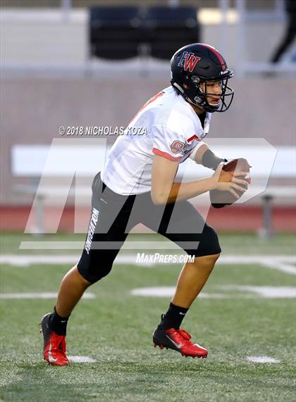 Thumbnail 3 in Harvard-Westlake vs. Crespi photogallery.