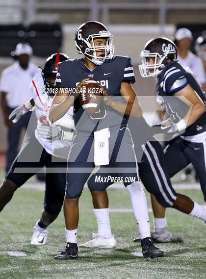 Thumbnail 3 in Harvard-Westlake vs. Crespi photogallery.