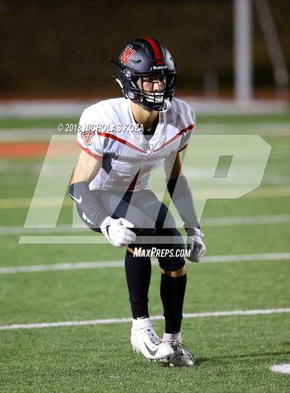 Thumbnail 2 in Harvard-Westlake vs. Crespi photogallery.