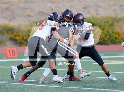 Thumbnail 3 in Harvard-Westlake vs. Crespi photogallery.