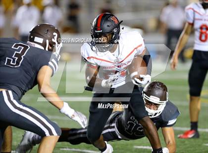 Thumbnail 1 in Harvard-Westlake vs. Crespi photogallery.