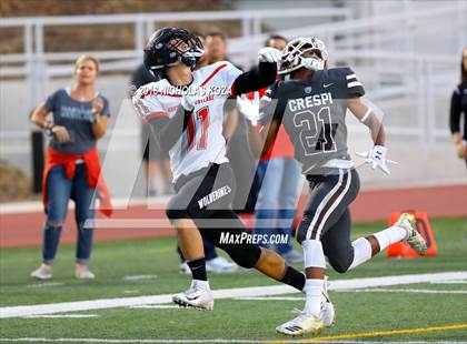 Thumbnail 2 in Harvard-Westlake vs. Crespi photogallery.