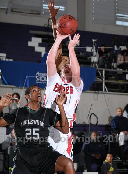 Thumbnail 1 in Inglewood vs. Pleasant Grove (St. Hope Elite Hoops Classic) photogallery.