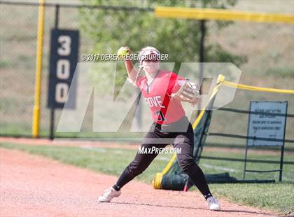 Thumbnail 1 in Loveland vs Grove (Erie Festival of Champions) photogallery.