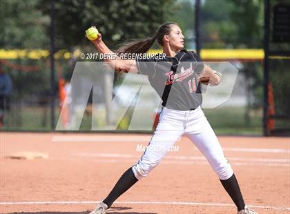 Thumbnail 2 in Loveland vs Grove (Erie Festival of Champions) photogallery.