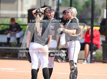 Thumbnail 3 in Loveland vs Grove (Erie Festival of Champions) photogallery.