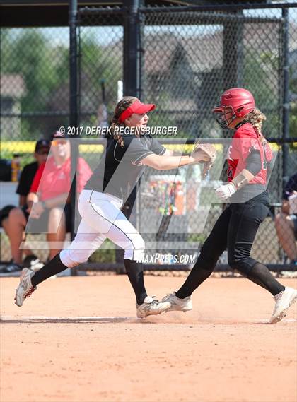 Thumbnail 3 in Loveland vs Grove (Erie Festival of Champions) photogallery.