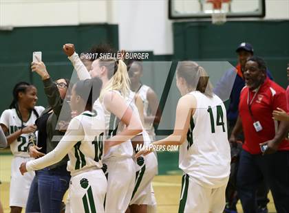 Thumbnail 1 in Warde @ Norwalk photogallery.