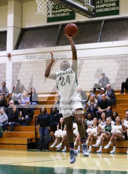 Thumbnail 3 in Warde @ Norwalk photogallery.