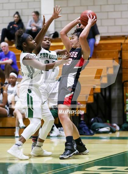 Thumbnail 1 in Warde @ Norwalk photogallery.