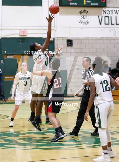 Thumbnail 1 in Warde @ Norwalk photogallery.