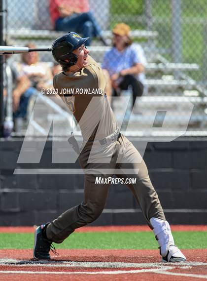 Thumbnail 1 in Blackman @ Hendersonville photogallery.
