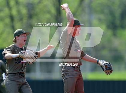 Thumbnail 3 in Blackman @ Hendersonville photogallery.
