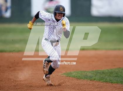 Thumbnail 1 in Layton @ Payson photogallery.
