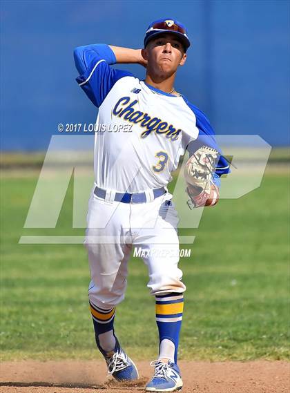 Thumbnail 1 in West Covina @ Charter Oak photogallery.