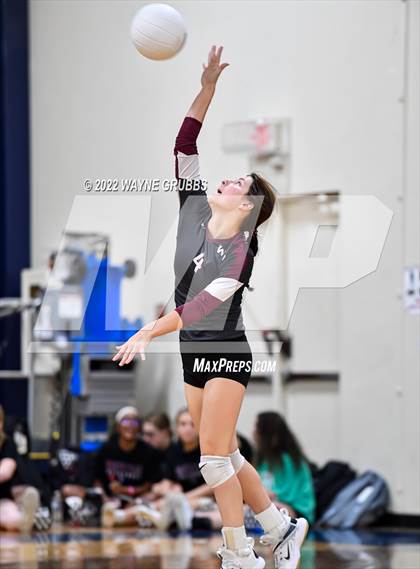 Thumbnail 1 in White Oak @ New Diana JV photogallery.