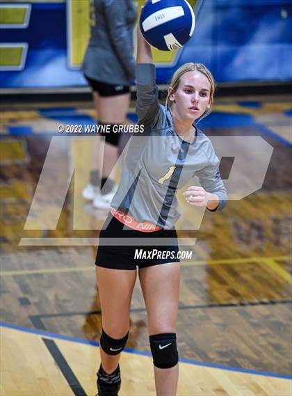 Thumbnail 1 in White Oak @ New Diana JV photogallery.