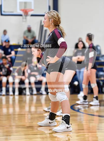 Thumbnail 2 in White Oak @ New Diana JV photogallery.
