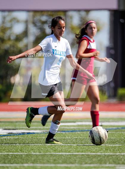 Thumbnail 3 in JV: Villa Park @ El Modena photogallery.