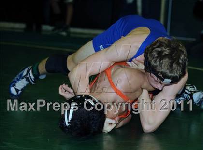 Thumbnail 3 in El Camino Wrestling Tournament photogallery.