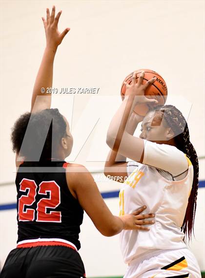Thumbnail 1 in Antioch vs Las Vegas (Gator Winter Classic) photogallery.