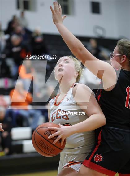 Thumbnail 2 in Circleville @ Amanda-Clearcreek photogallery.