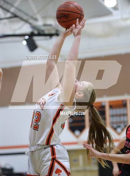 Thumbnail 3 in Circleville @ Amanda-Clearcreek photogallery.