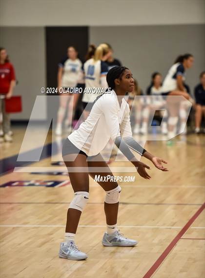 Thumbnail 1 in Pearce vs. Plano East photogallery.