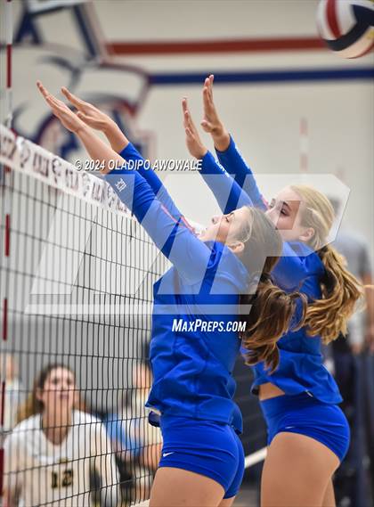 Thumbnail 1 in Pearce vs. Plano East photogallery.