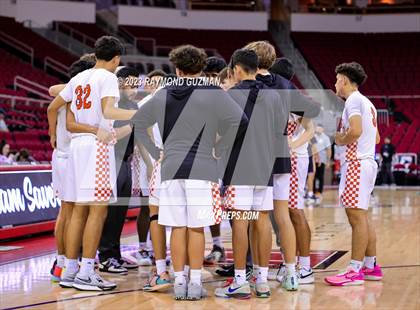 Thumbnail 1 in Selma vs. Clovis photogallery.