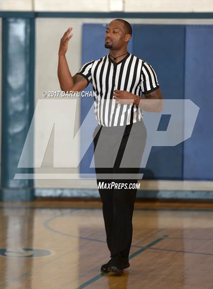 Thumbnail 2 in Bishop Amat vs Rowland (Baldwin Park Tournament) photogallery.