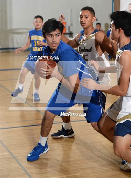 Thumbnail 3 in Bishop Amat vs Rowland (Baldwin Park Tournament) photogallery.
