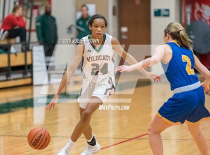 Thumbnail 3 in Homestead @ Lawrence North photogallery.