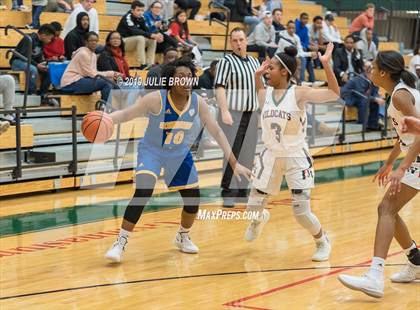 Thumbnail 2 in Homestead @ Lawrence North photogallery.