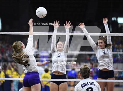 Thumbnail 2 in University vs. Middle Park (CHSAA 3A Pool 4) photogallery.