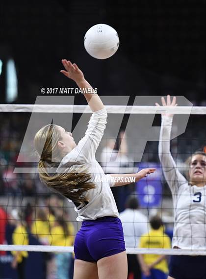 Thumbnail 1 in University vs. Middle Park (CHSAA 3A Pool 4) photogallery.
