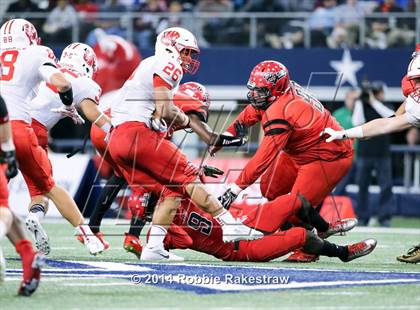 Thumbnail 3 in Cedar Hill vs. Katy (UIL 6A Division 2 Final) photogallery.