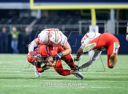 Thumbnail 1 in Cedar Hill vs. Katy (UIL 6A Division 2 Final) photogallery.